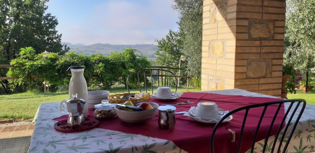 Vila Agriturismo Pozzo Dei Cocci Morleschio Exteriér fotografie